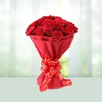 Red Roses Flower Bouquet