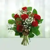 6 Red Roses