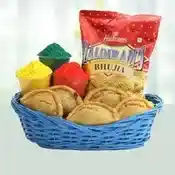 Holi Special Namkeen Gujia Gift Hamper