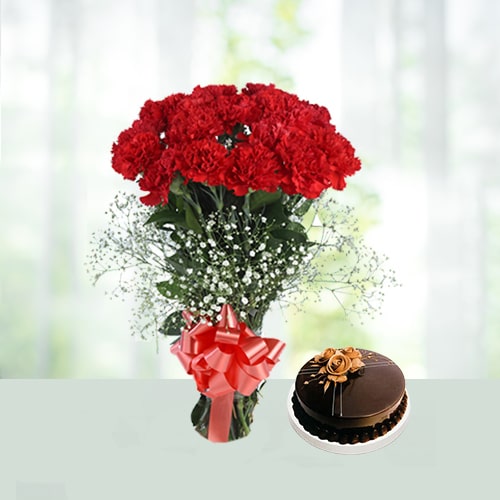 Flowers with cakes delivery in Delhi
