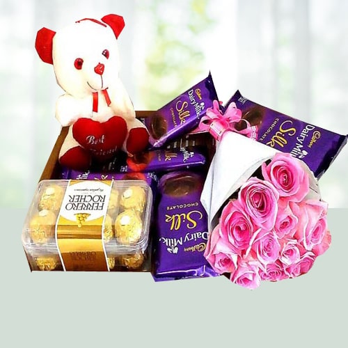 Pw_rosebouqueat_hamper.jpg