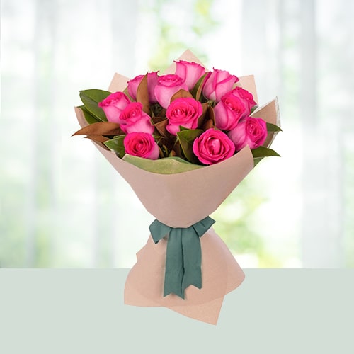 V Day- 12 Pink Roses Bouquet