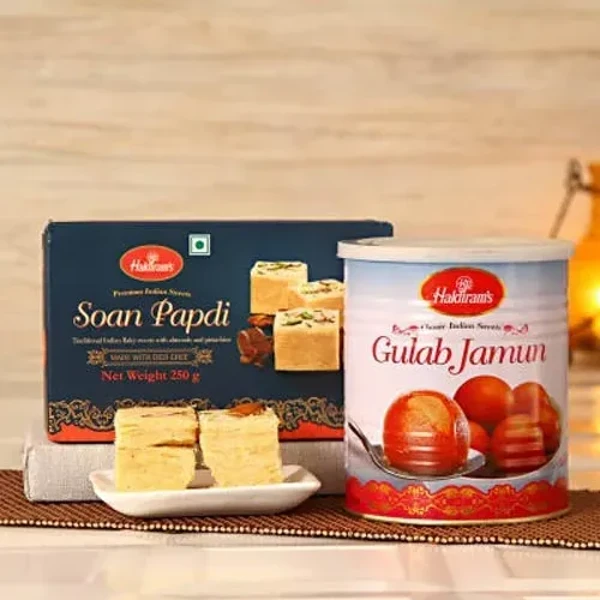 Haldirams Soanpapdi and Gulab jamun Combo