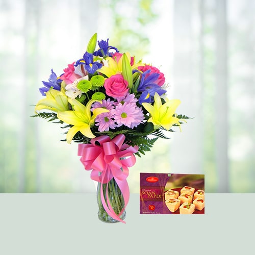 Order Mix flowers with Soan Papdi Online