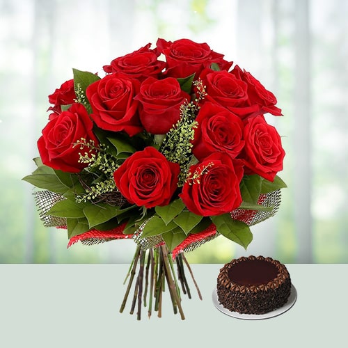 10 Red roses N Black Forest Cake