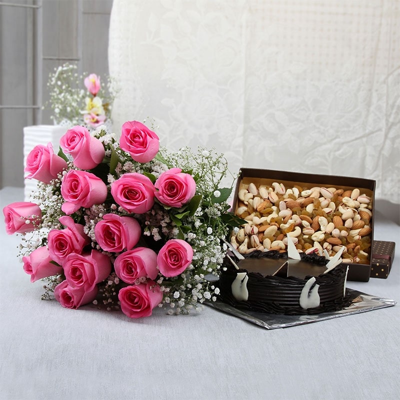 pw-15pinkrose-dryfruit-halfkgchocotruffle.jpg