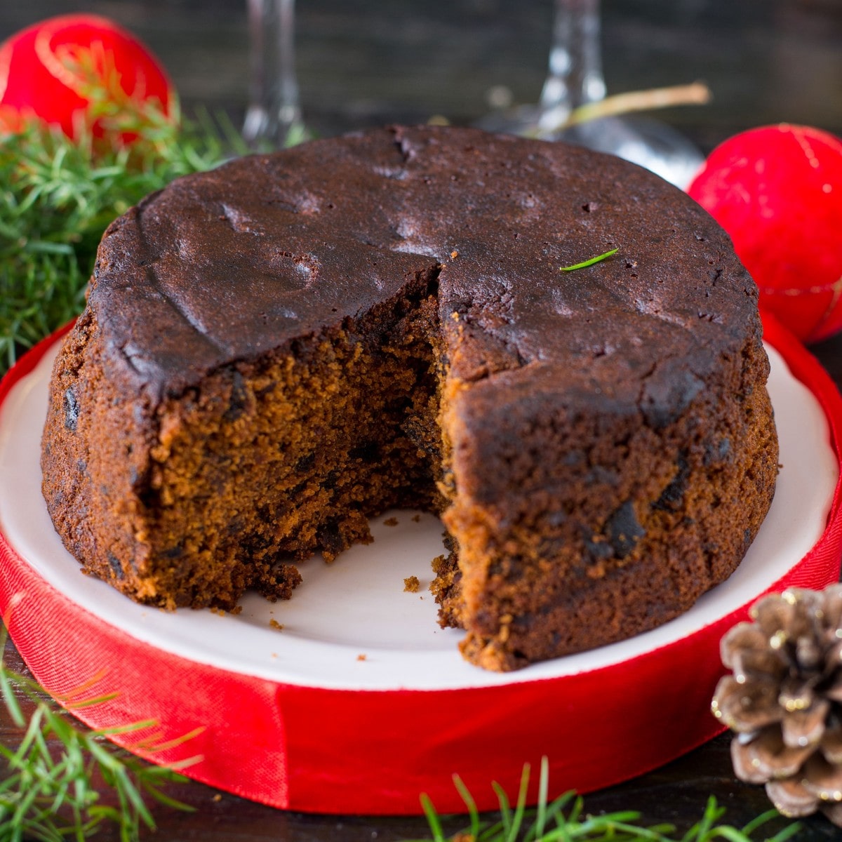 Order Christmas Gift- Dark Chocolate Cake Online