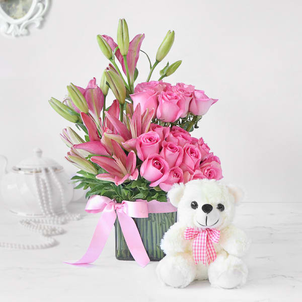 Pink Lily And Roses Glass Vase Arrangement