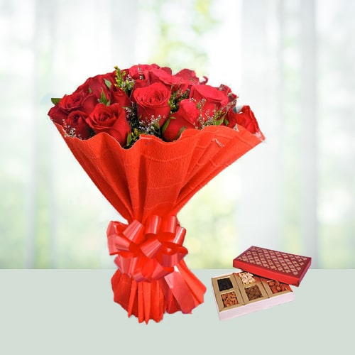roses-with-dryfruits.jpg