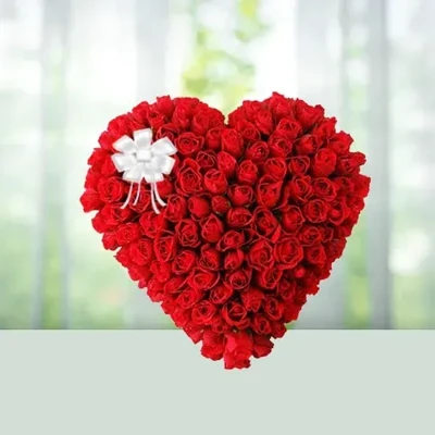 200 Red Roses arrangement